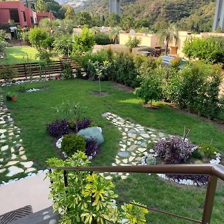 Gorgeous 3 Bedrooms In Natural Reserve Park!