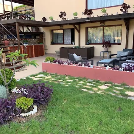 Gorgeous 3 Bedrooms In Natural Reserve Park!