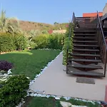 Gorgeous 3 Bedrooms In Natural Reserve Park! Pensjonat